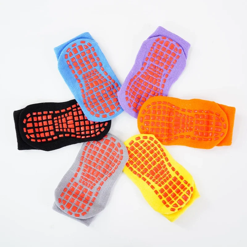 أطفال الكبار المضادة للانزلاق  - مراجعة Trampoline Park Sock وسعره