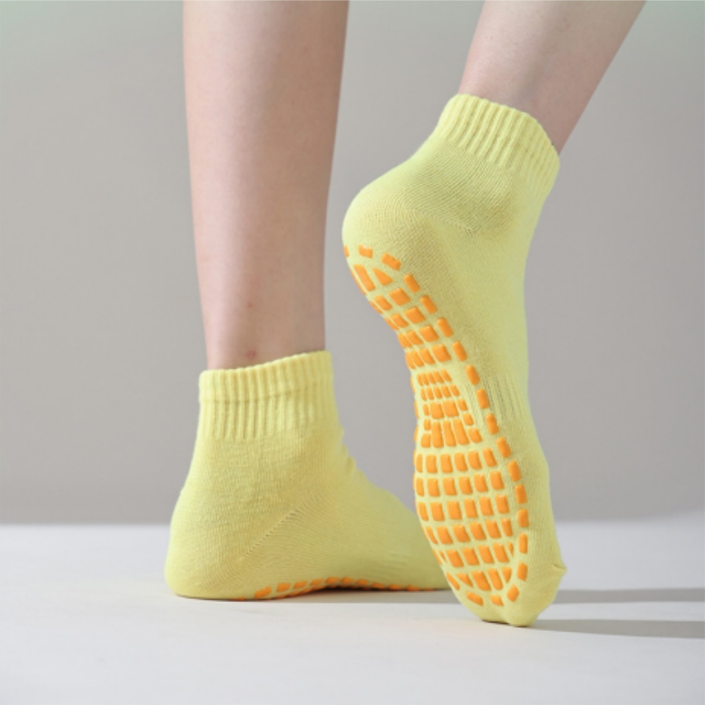 5 أزواج عشوائية من جوارب الترا - مراجعة Trampoline Park Sock وسعره