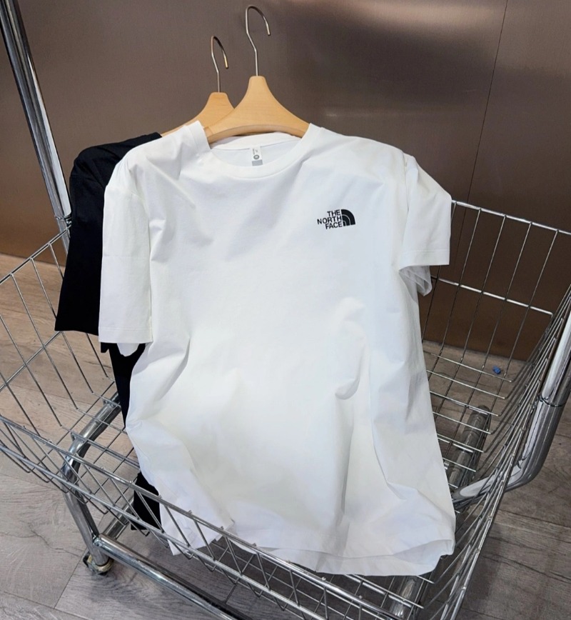تي شيرت The North Face BASIC L - مراجعة Outdoor Sport North Face وسعره